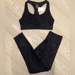 Bandier Black Jacquard Sports Bra and Leggings Set, M/XS